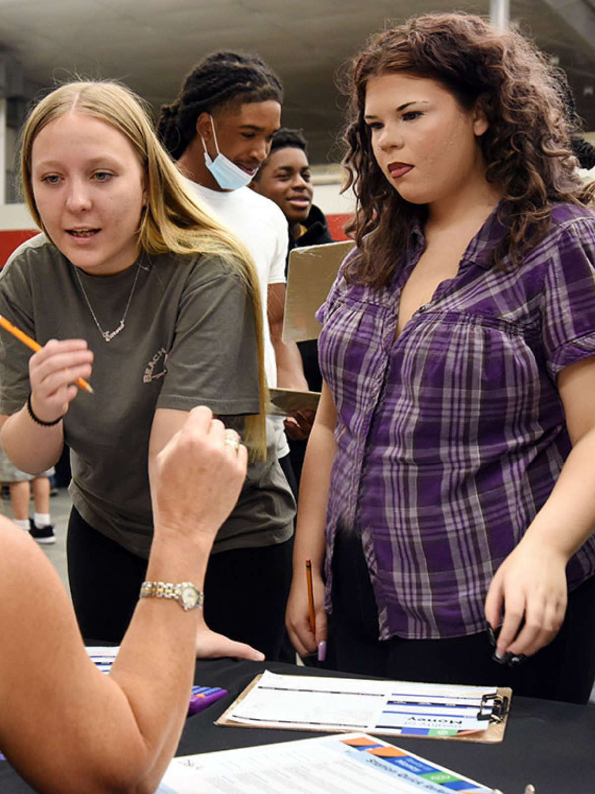 LCPS high schoolers get up close and personal with Reality of Money