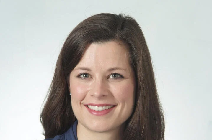 Dearinger_Angela S_07_0.jpg