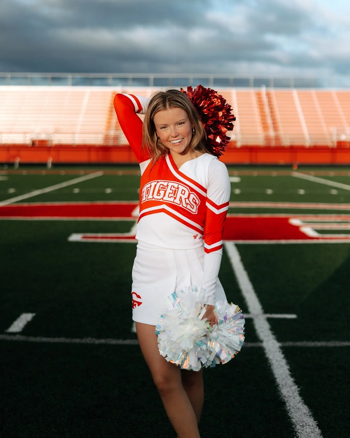 Kamrin | Class of 2026 🎓
.
@kambeverlyrogers 
.
#classof2026 #seniorpictures #cedarvalleyphotographer #seniorphotography #iowaphotographer #cedarfallsphotographer #cedarfallscheerleaders #cedarfallshighschool