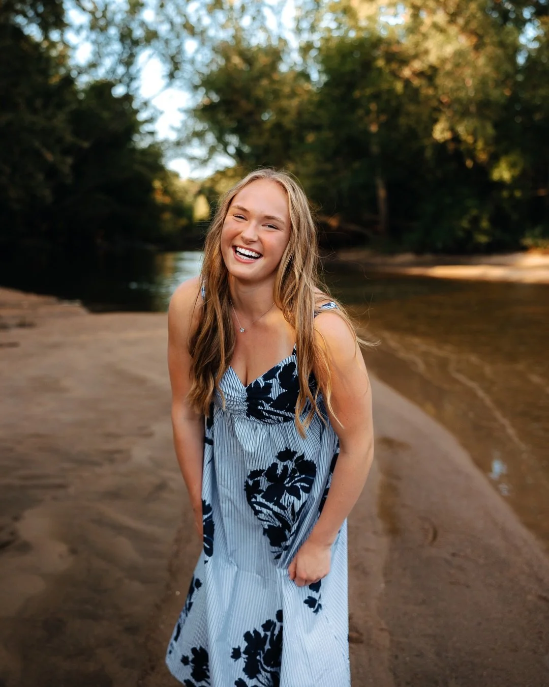 Brynn | Class of 2026 🎓
.
@brynn.bakula 
.
#seniorpictures #cedarvalleyphotographer #seniorphotography #iowaphotographer #cedarfallsphotographer