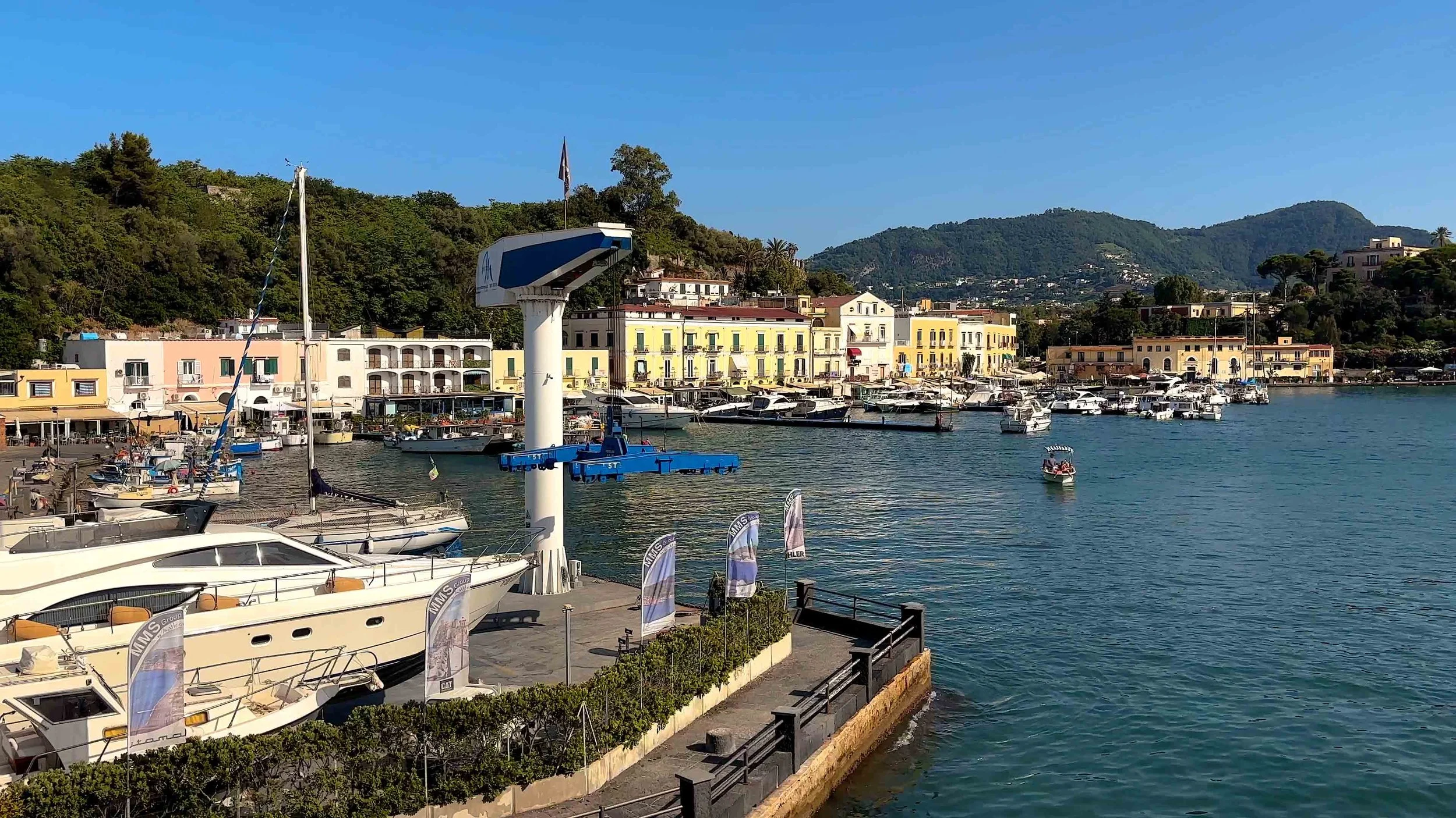 Should You Spend One Day in Naples, Capri, or Ischia?