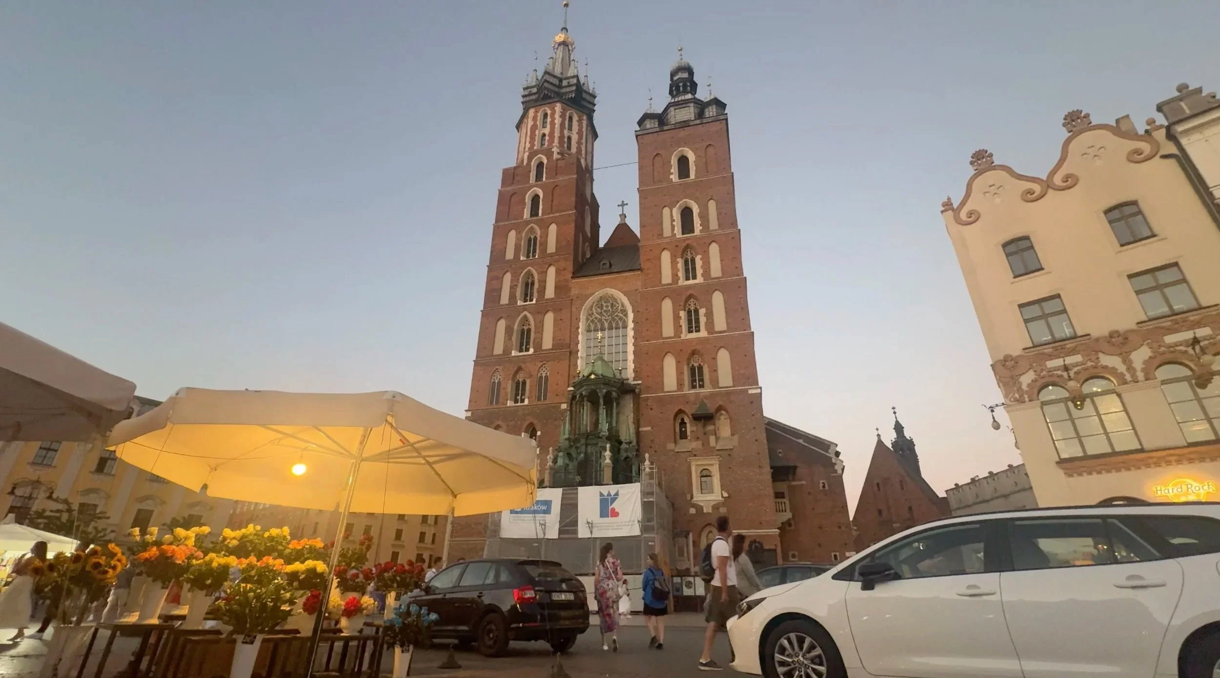 St. Mary’s Basilica in Kraków Main Market Square during an August evening