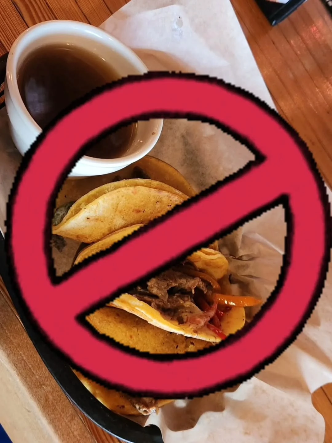 NO MORE!

All you lovely Loganites enjoyed our Cheese Steak Tacos so much we are out!!!

Keep asking for it...maybe we can bring 'em back for special occasions...

#tavern #food #bar #bartender #spokane #spokaneeats #taco #meat #supportlocal