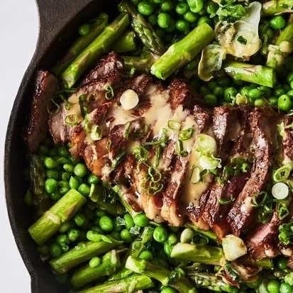 one-pan-steak-and-spring-vegetables-BA-040617.jpg