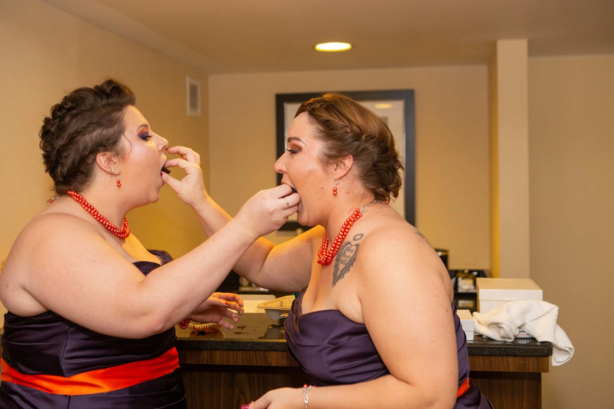 11-2-18-Tirpak-Wedding_Girls-Getting-Ready-107.jpg
