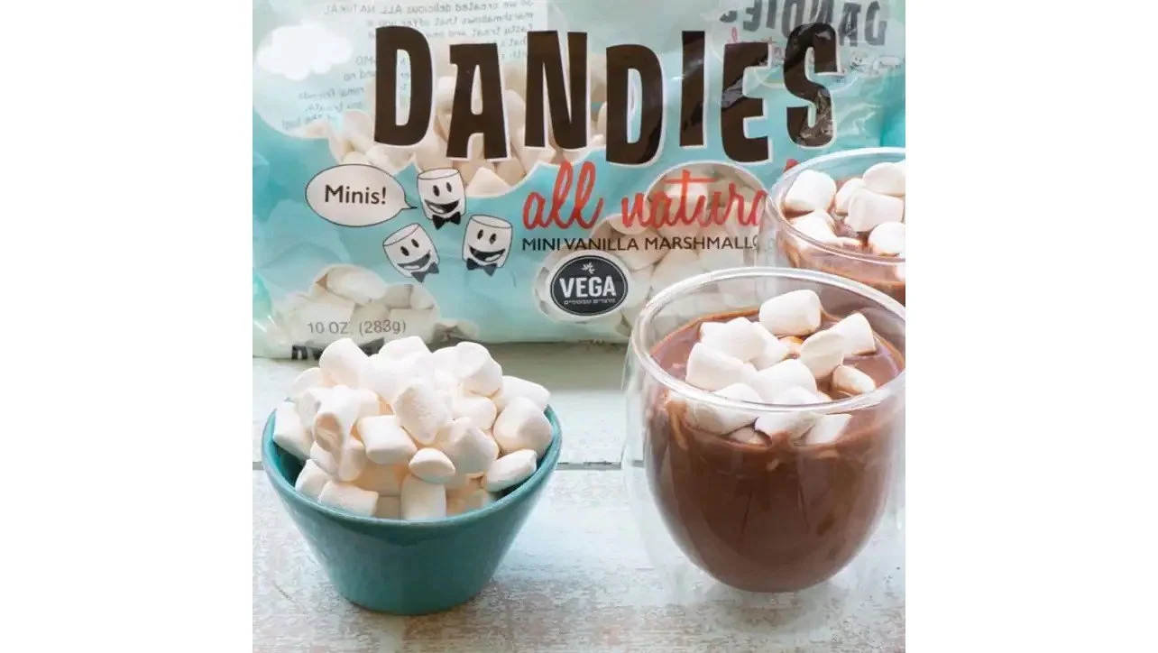 Dandies Minis Lifestyle 2 (002).jpg