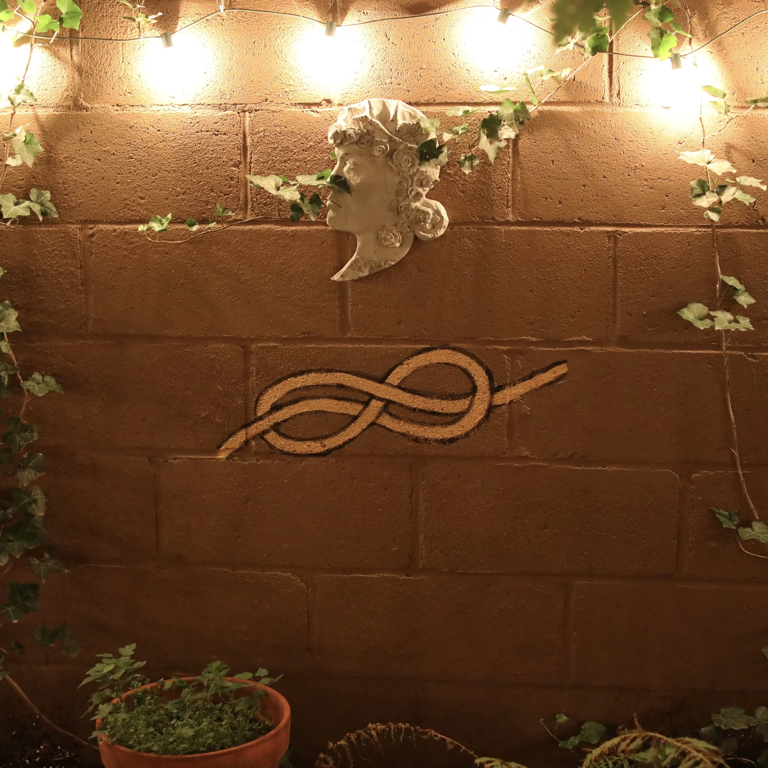 8. Figure-8 Knot