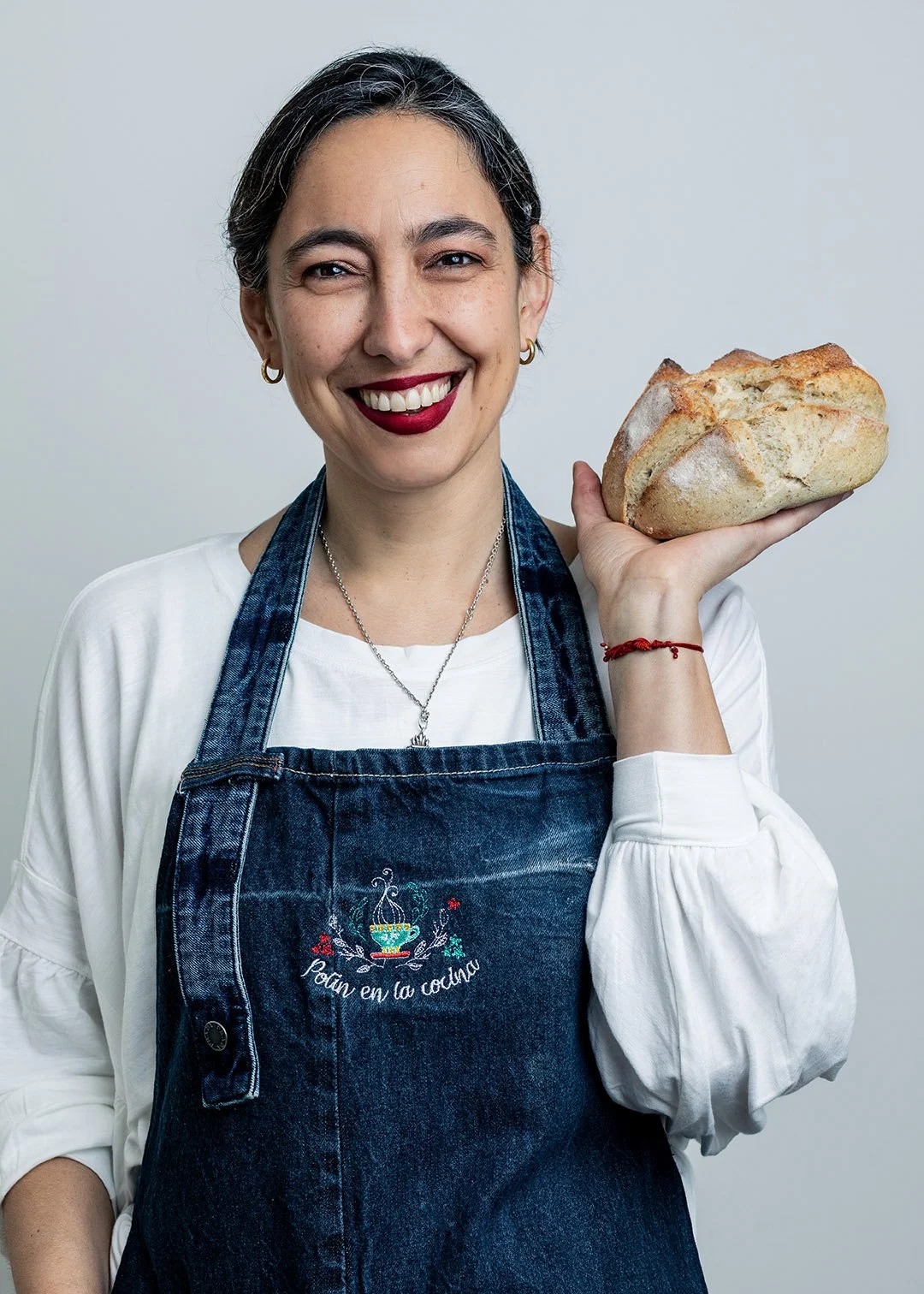 Paulina Briones Polin en la cocina