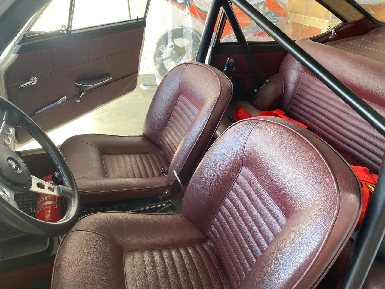 Seat-850-sport-coupe8.jpeg