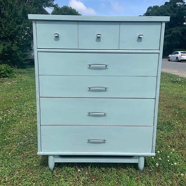 ✨Loving how this MCM chest of drawers turned out😍Painted in Svenska Blue, the perfect, coastal vibe color. Price $495. Open 11-5 today! #HouseBerlin #anniesloanhome #anniesloan #painteverything #shoplocal #supportsmallbusiness #BerlinMD #BetterinBer