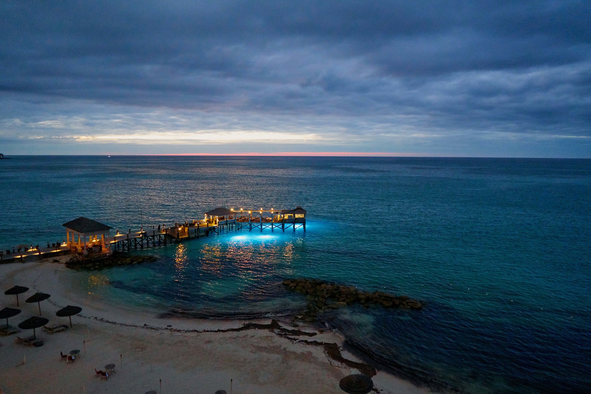 bahamas-beach-clouds-877962.jpg