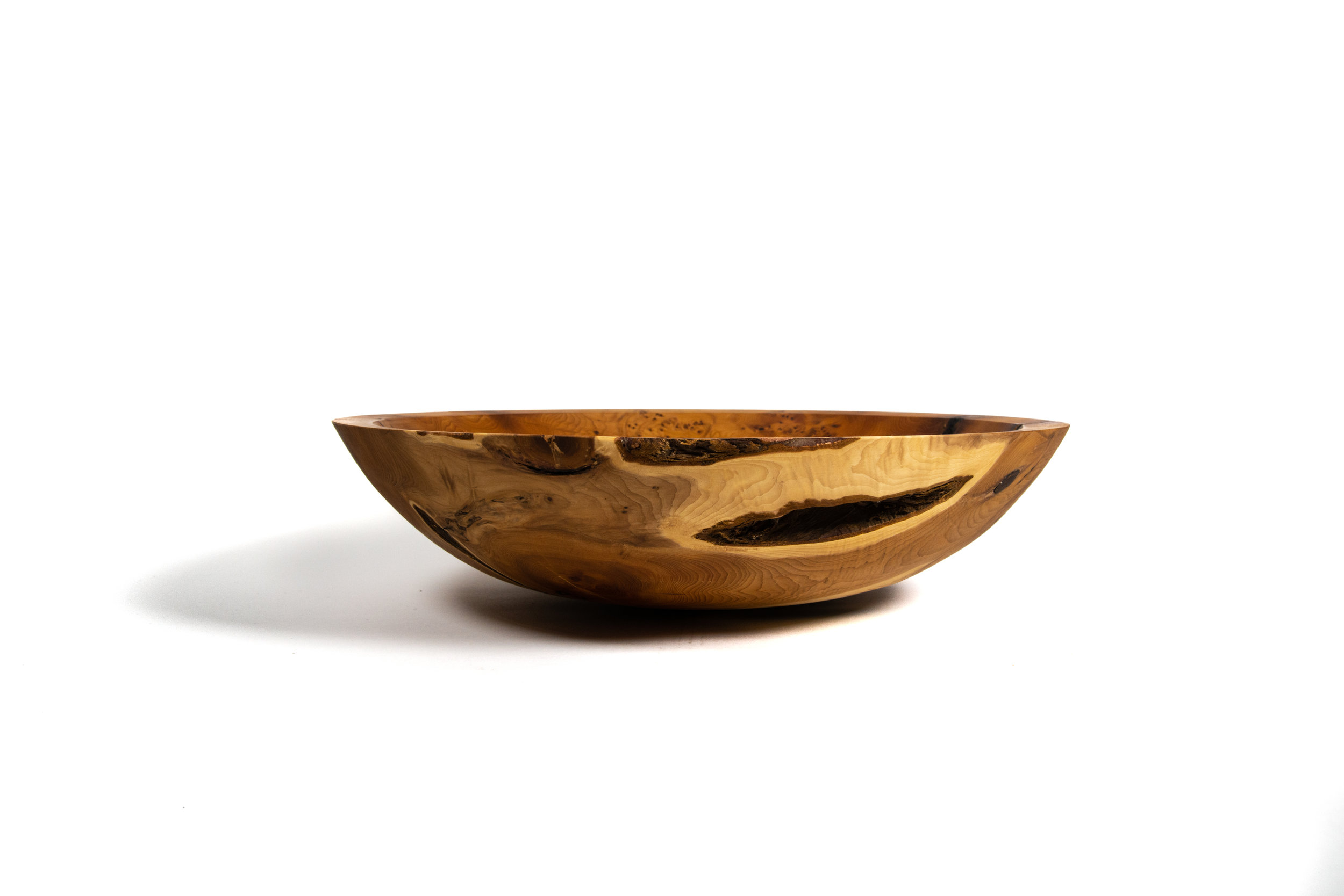 16.5" Yew Table Centre Piece