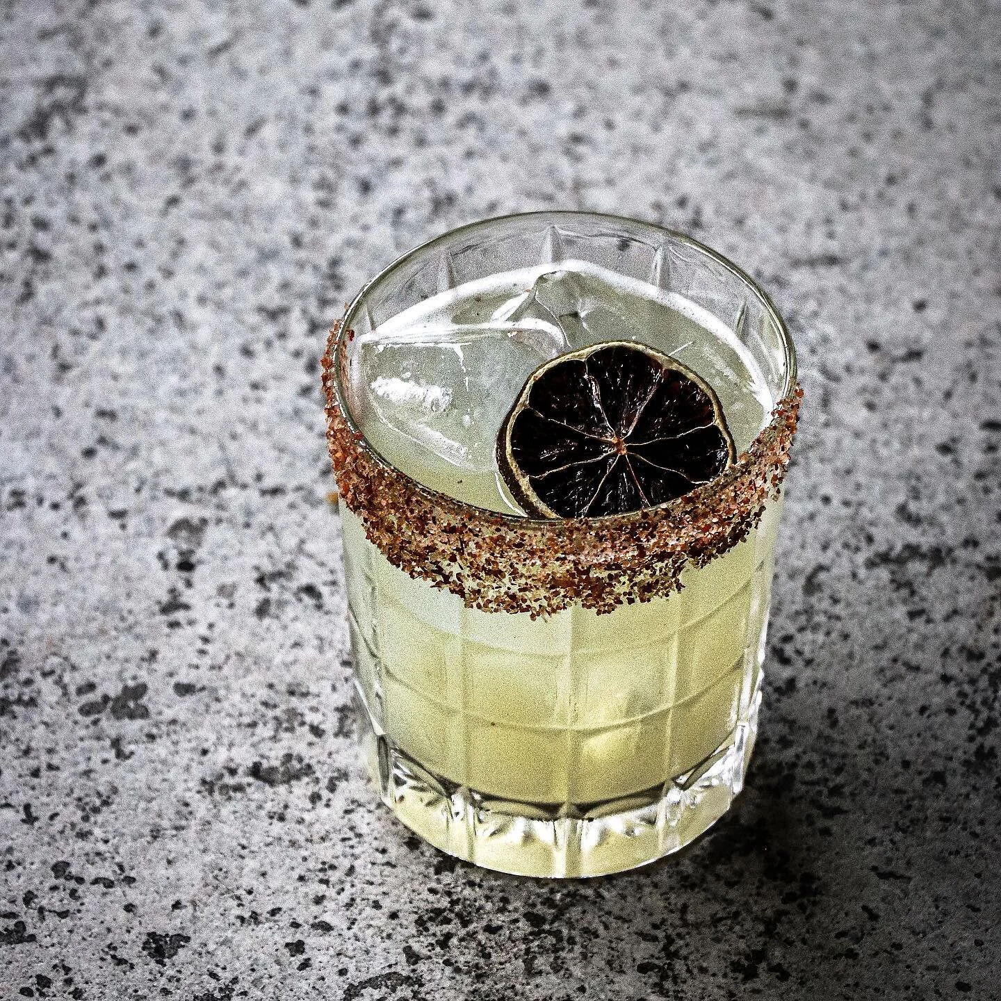 Thursday is the new Friday.
Serving craft and to-go Margaritas at the locations you already know.
#withlove 

Cheers! 
.
.
.
.
.
.
.
#victoriabc #victoriabccanada #cambievillage #broadwaycityhall #vancouver #vancityeats #tacosandmargaritas #veryvanco