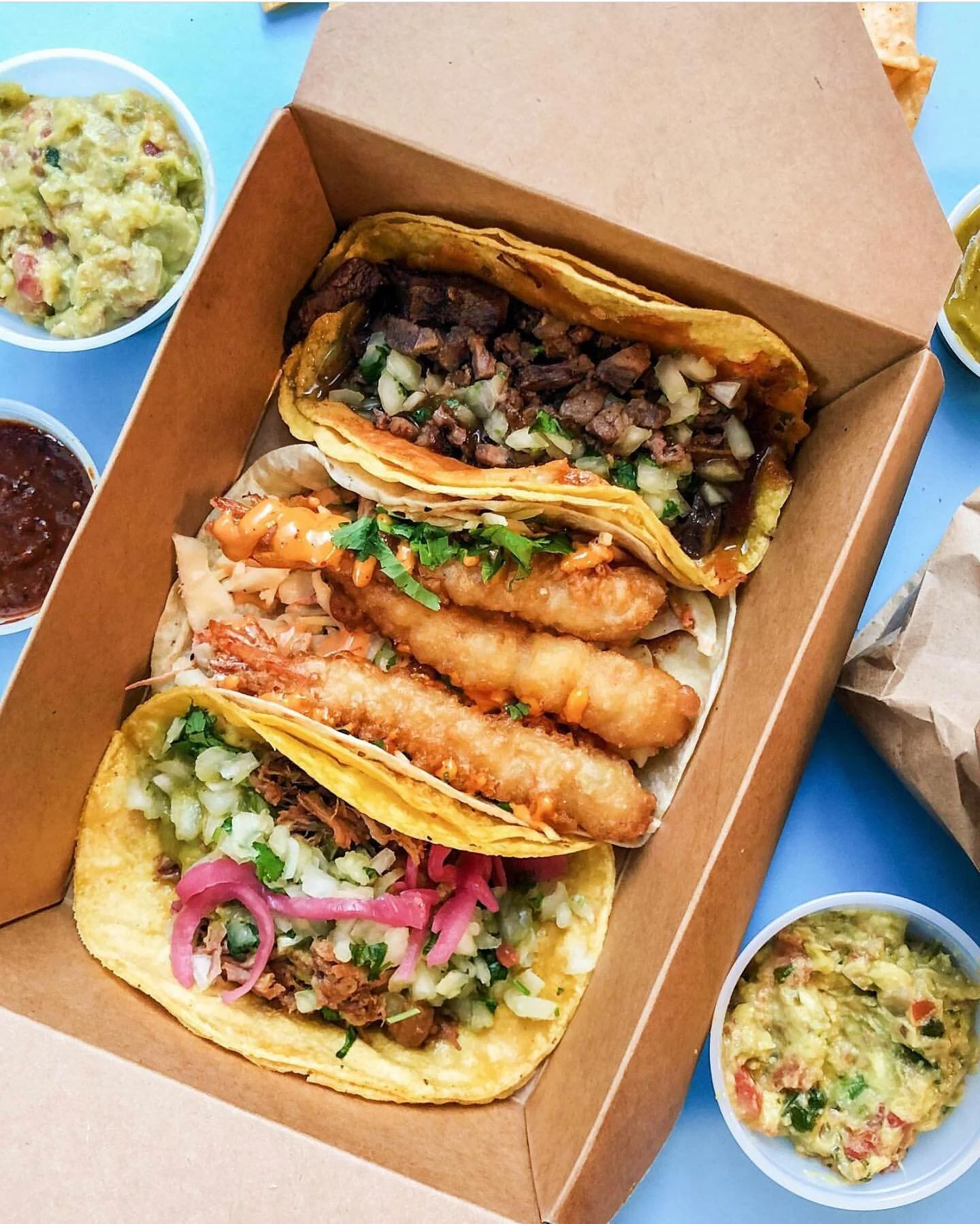 Sunny days and La Taqueria Food Truck! 

📍Georgia and Howie on the art gallery side (North sidewalk)

Awesome photo by: @jackymchui