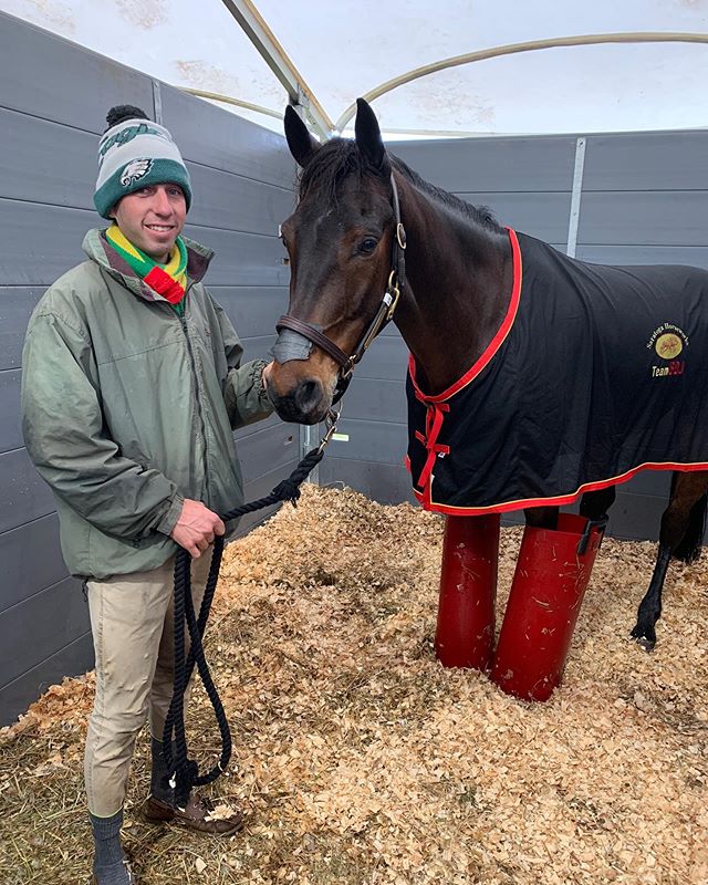 Great day at OJC. Sean just added time to his score today in the 4*L to sit in 5th overnight. Rolo put in a great cross country run in the 2*L, going double clear and holding onto our 2nd place slot going into tomorrow. #cooleycandyman #copperbeach #