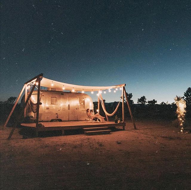 these warm spring evenings are what keeps us from never wanting to leave the desert🌵 📷 from friends @joshscampbell &amp; @zoelaz