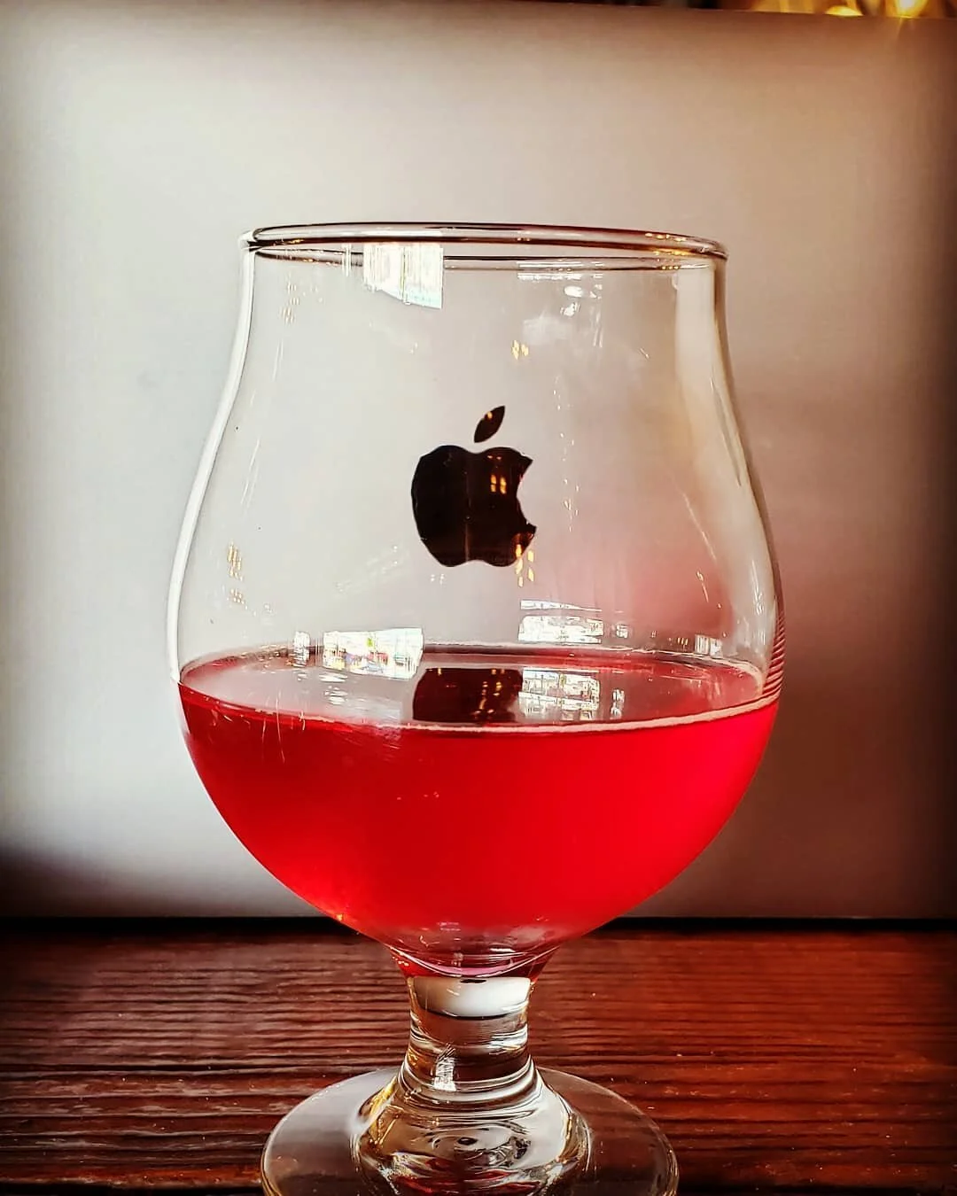 It's a working from home kind of time.
#sourale #sours #craftbeer  #beerlunch #2020 #signofthetimes #roaringtwenties