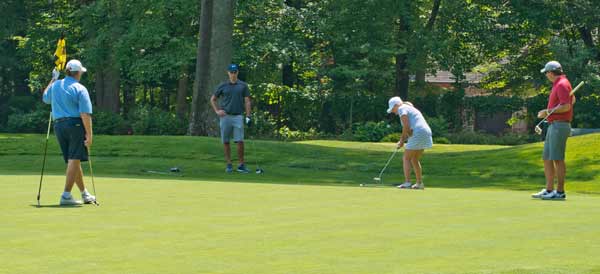 GolfOuting2018_04.jpg