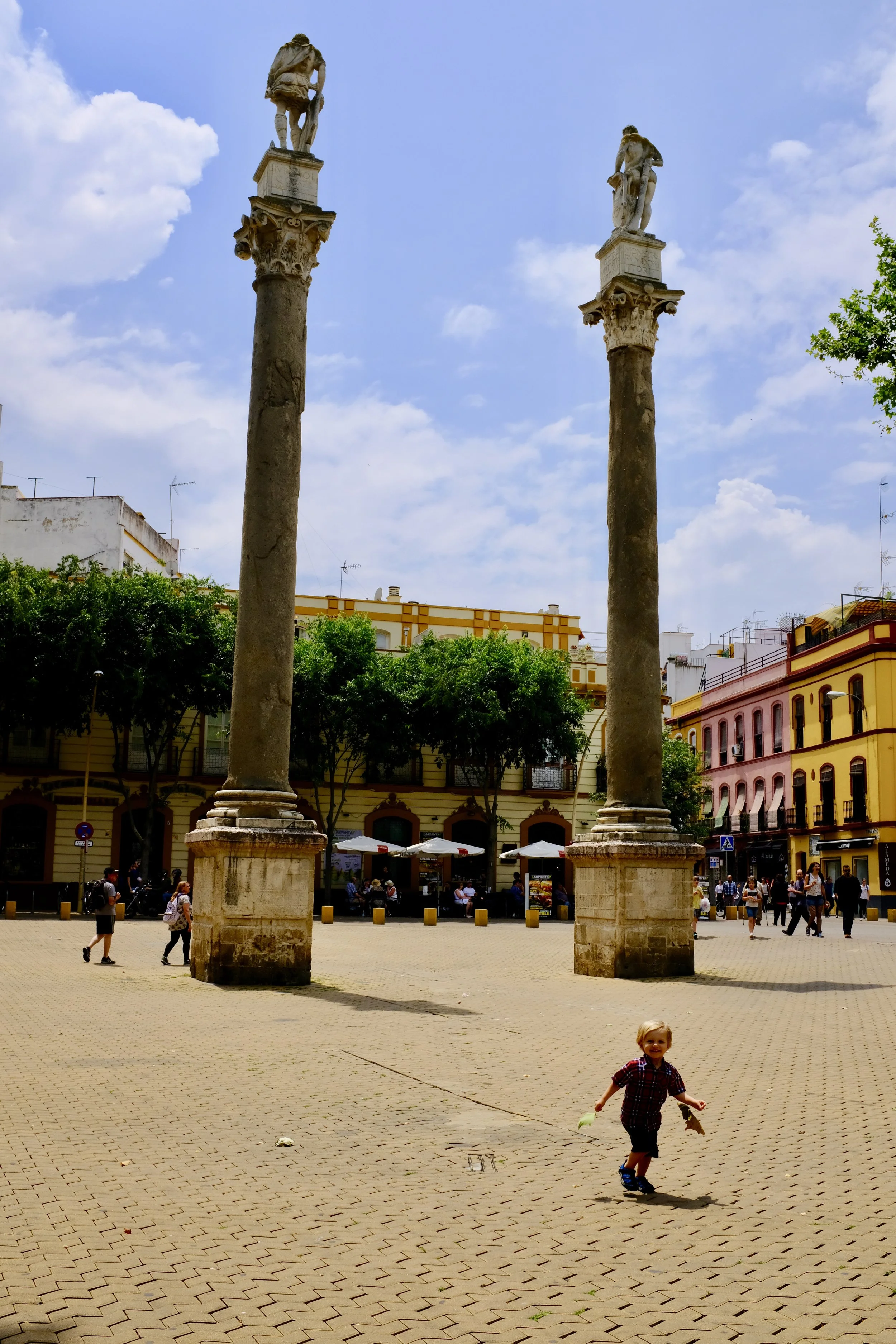 Alameda de Hercules in Seville, Spain – How to Spend the Afternoon