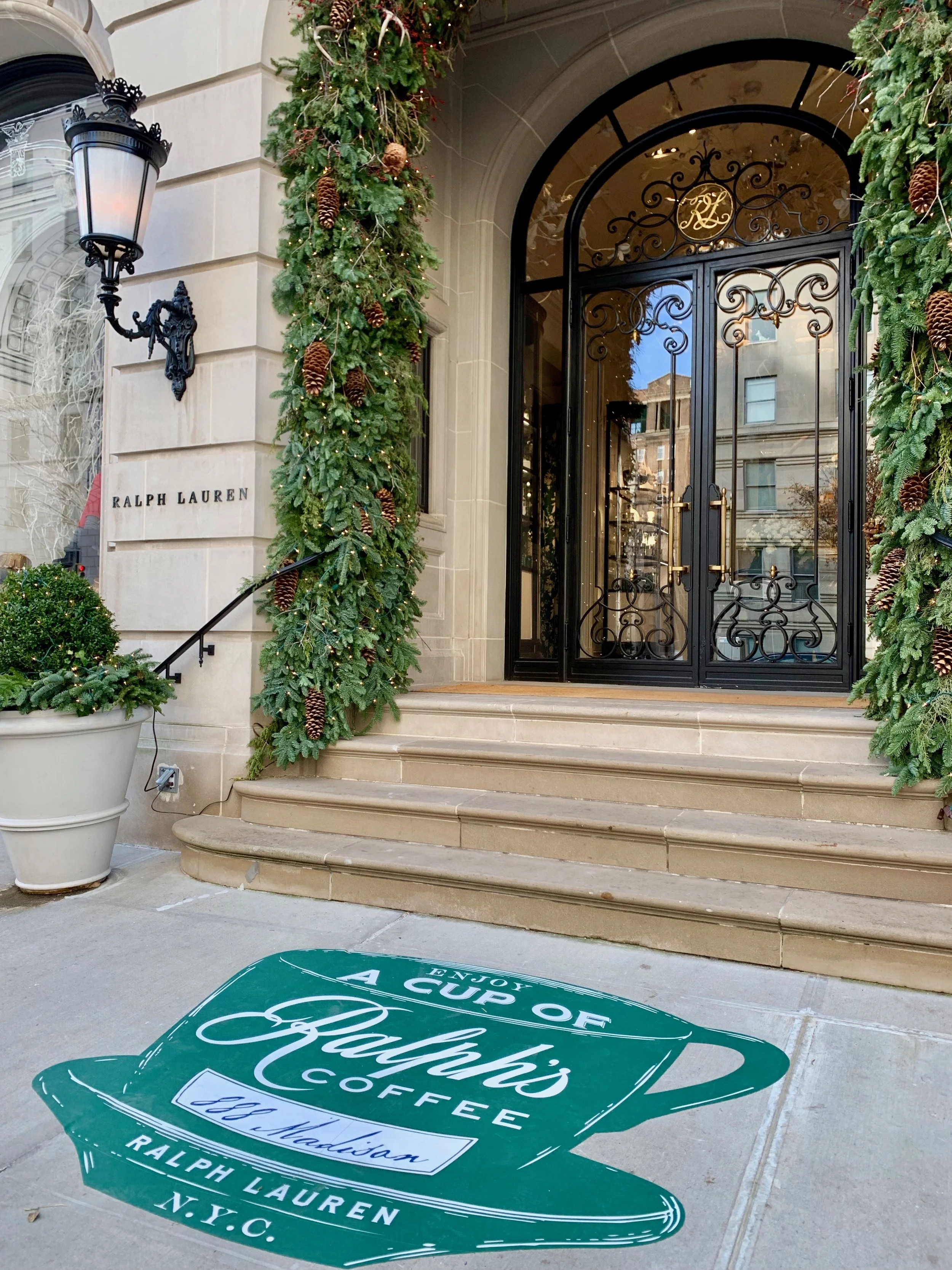 Ralph's Coffee Upper East Side, New York City — City Nibbler