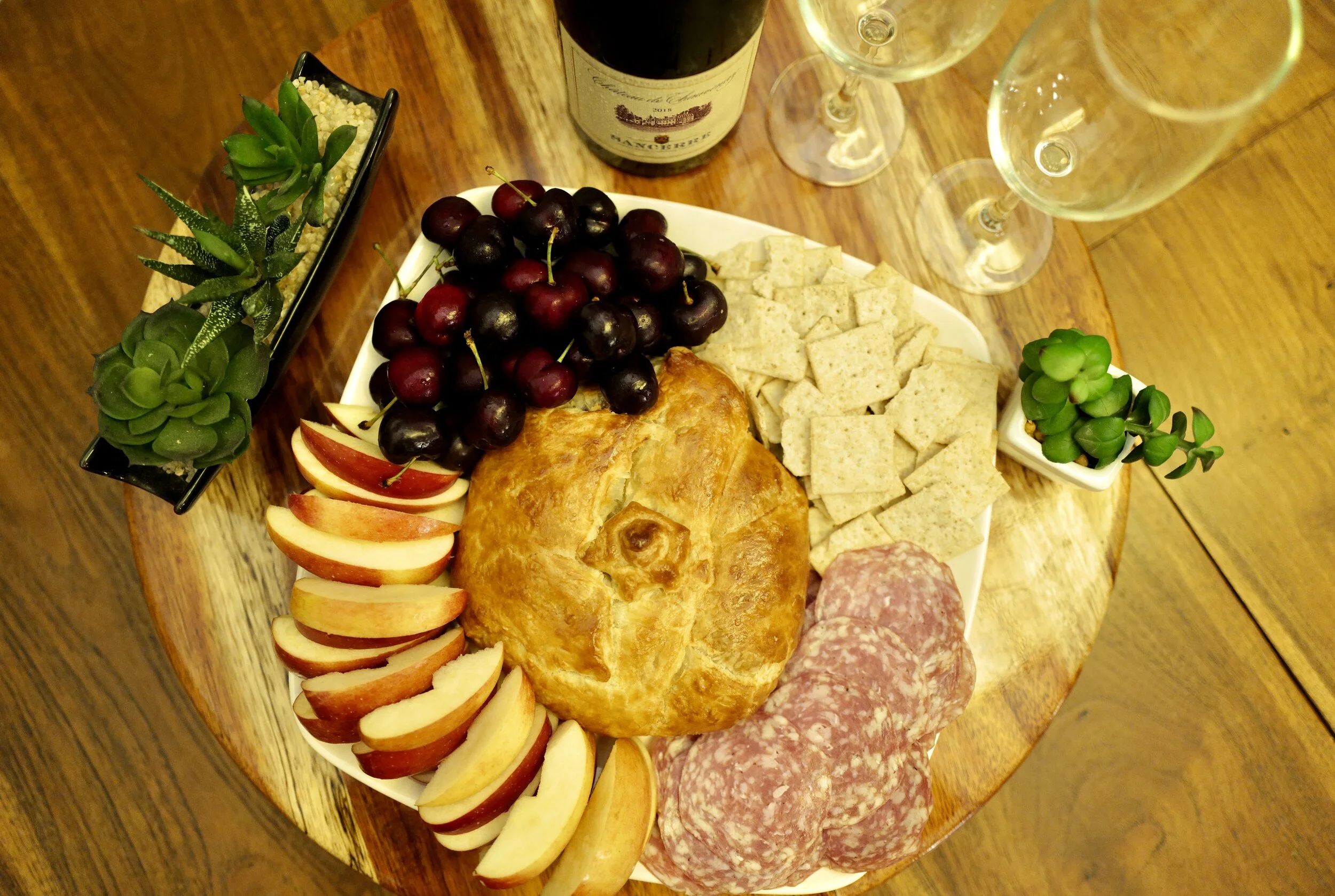 Baked Brie Puff Pastry – My Favorite Appetizer