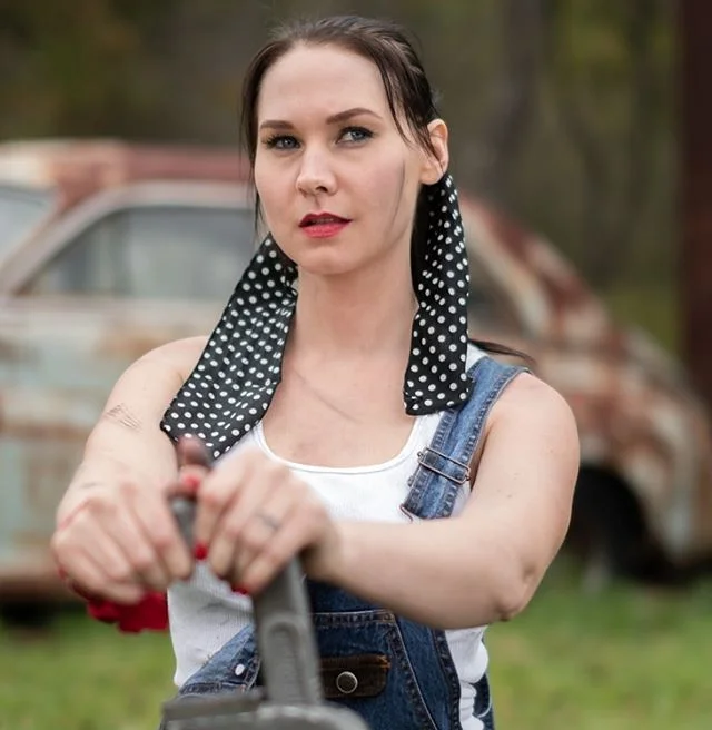 One mean muggin mechanic!
In frame :@nikki.pixx 
#portrait #portraitphotography #portrait_ig #portraitpage #portraitphotography #portrait_ig #portraitpage #1950sfashion #1950s #girlpower