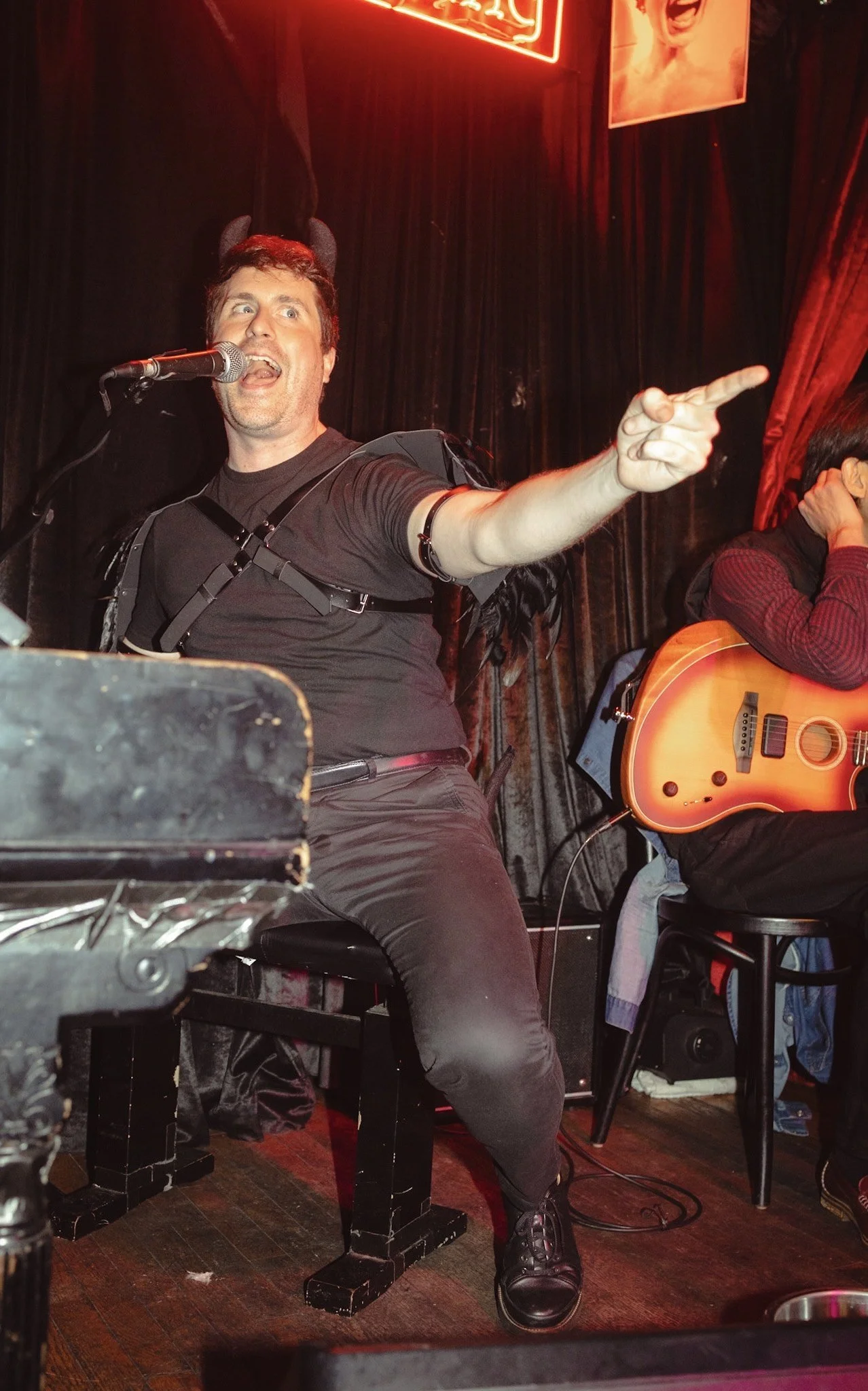 An Evening with James Sheppard