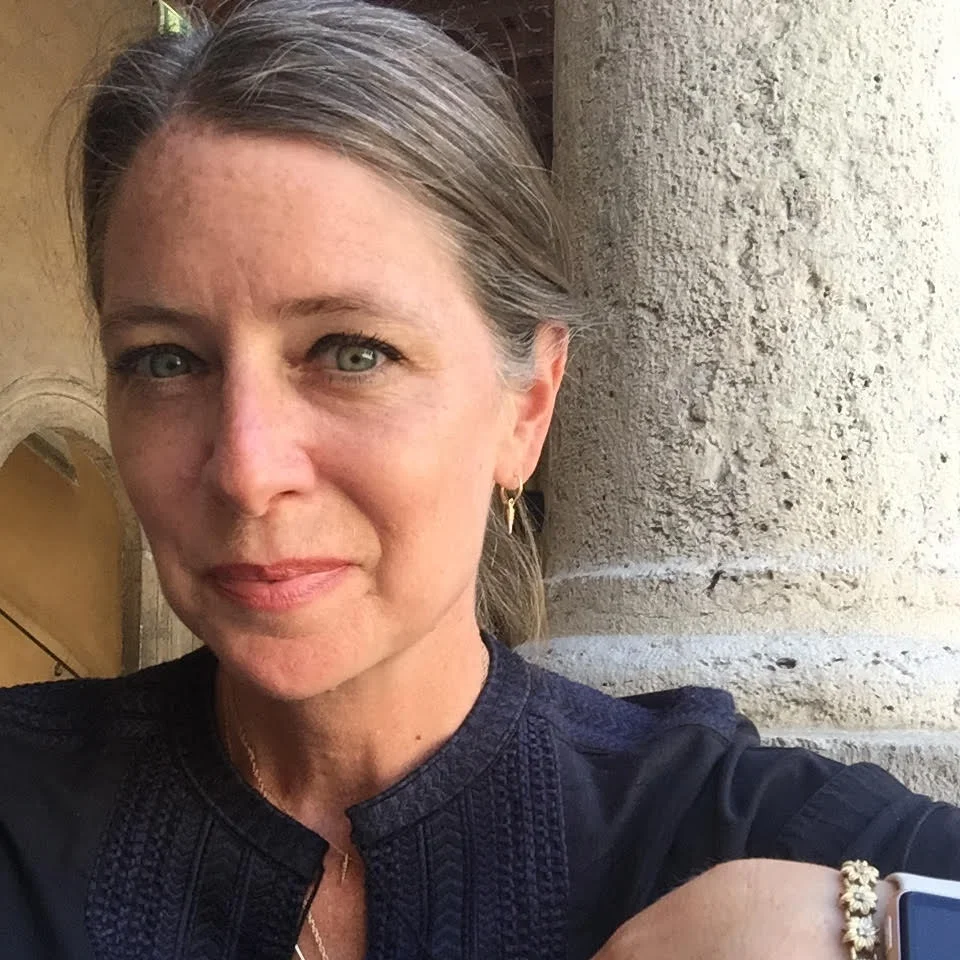 Melissa Sutherland started her wine journey in the 1990s in Washington, D.C., lugging around a battered and stained hand-me-down 3rd edition of Hugh Johnson’s The World Atlas of Wine (pre-Jancis Robinson). Fast forward to the fall of 2018, she returned to NYC full-time, signing on with Panebianco Wines Import as Senior Sales Advisor, representing some of the most classical and territorial-focused small wineries of Italy. She joined the Advisory Board of the Women in Wine Leadership Symposium in 2011. Melissa is the author of the forthcoming book, Drinking Italian Whites: The Time Has Come for Appreciating Italy’s White Wines.