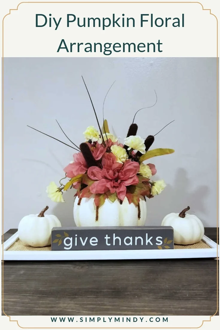 floral-pumpkin-centerpiece_pin.jpg