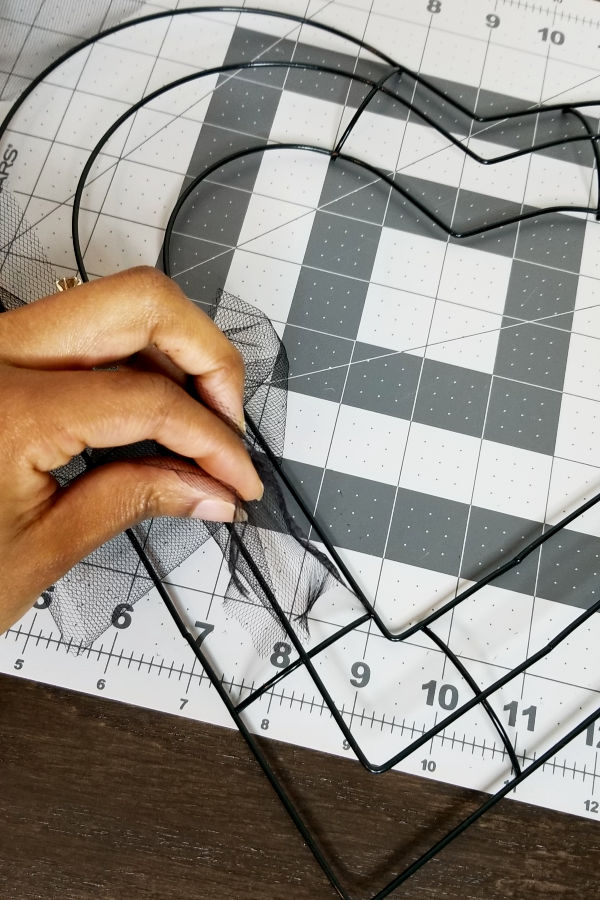 wreath-method-ruffle.jpg