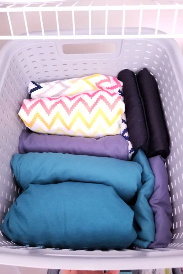 how-to-fold-sheets.jpg