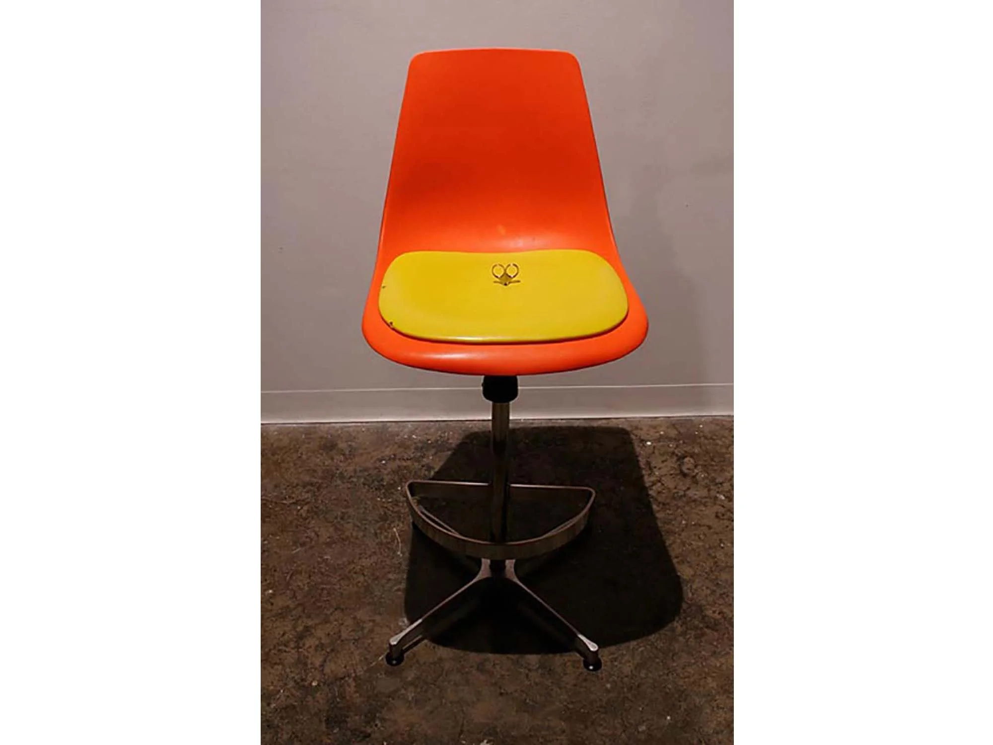 Chair scissor.V.jpg
