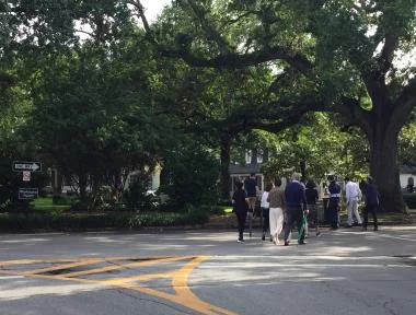 walking-tour.jpg