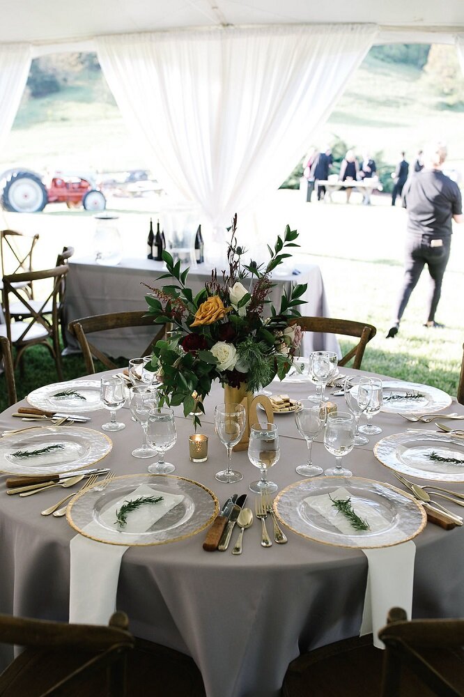 Spring_Wedding_Claxton_Farm_Guest_Table_Centerpieces.jpg