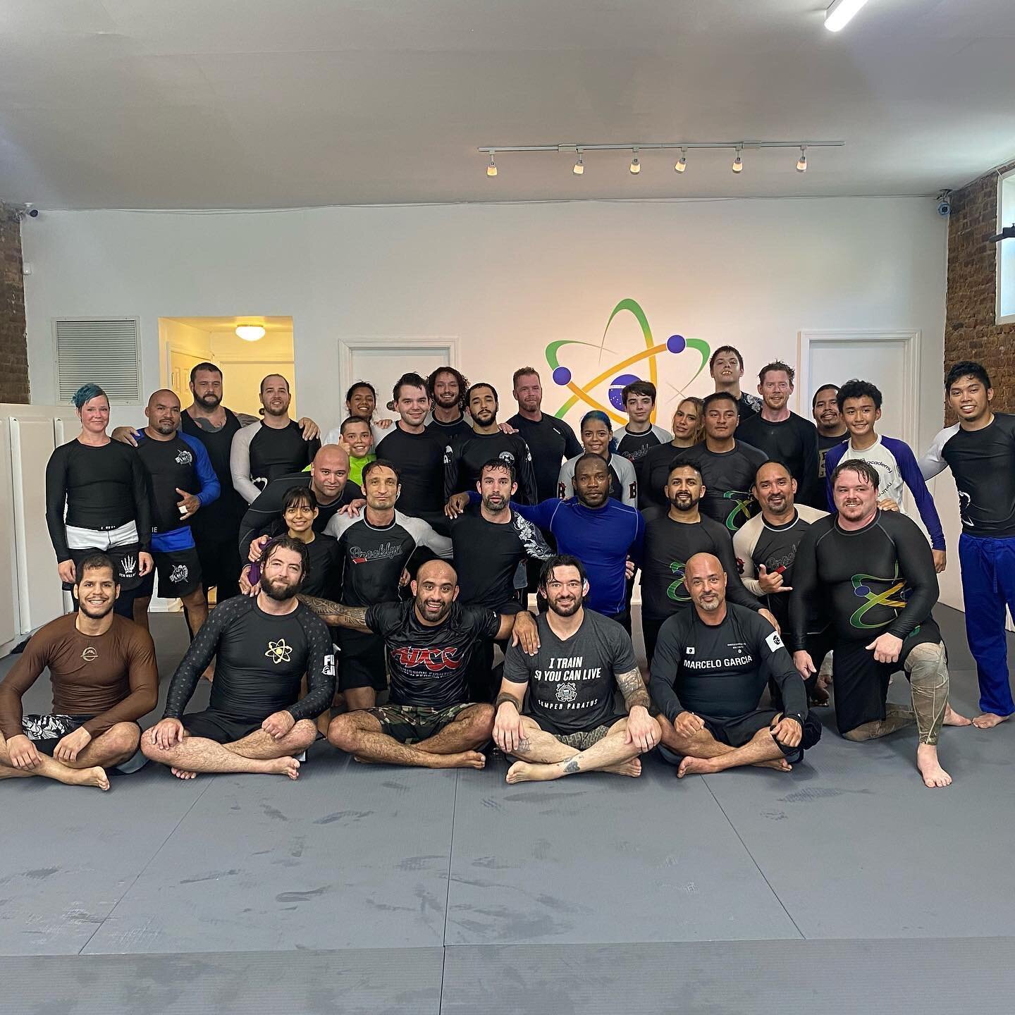 Another amazing day on the mats! Day 2 of the @yurisimoesdasilva seminar was no gi and there was no disappointment. Thank you again brother. We will be cheering for you at ADCC champ! 

518 5th Ave (13th street and 5th Ave)
Brooklyn New York 11215
(7