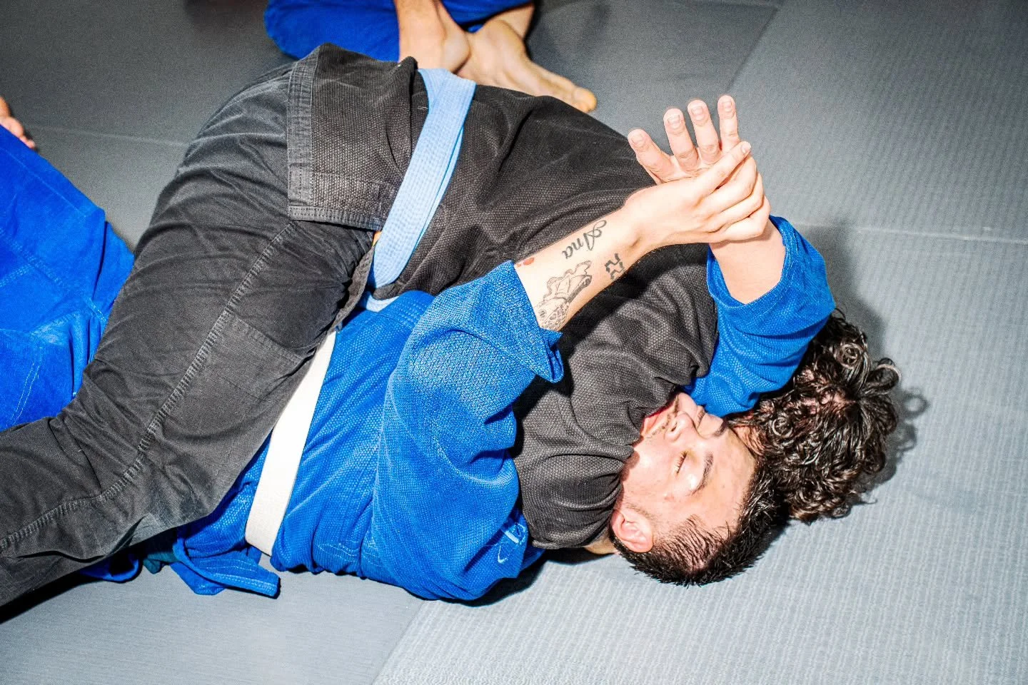 Staying calm, it's one of the best lessons we learn at white belt. 
Being calm allows for that longer view and helps us make better choices.
If you want to be calm in a self defense situation, taking the train, in the boardroom, or in traffic, look n