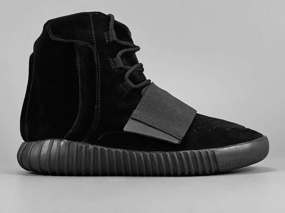 adidas-yeezy-750-boost-blackout-4.jpg