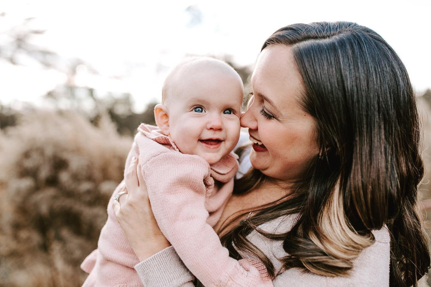 For those of you who&rsquo;ve been waiting for those instructions on how to win the GIVEAWAY for a fall mini session, here they are! 
1. like this photo
2. follow this account @malloryrosephoto
3. tag 3 friends in the comments 
4. and for an addition