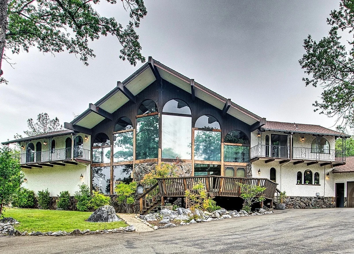 Make+Believe Property - 2 of 27.jpg