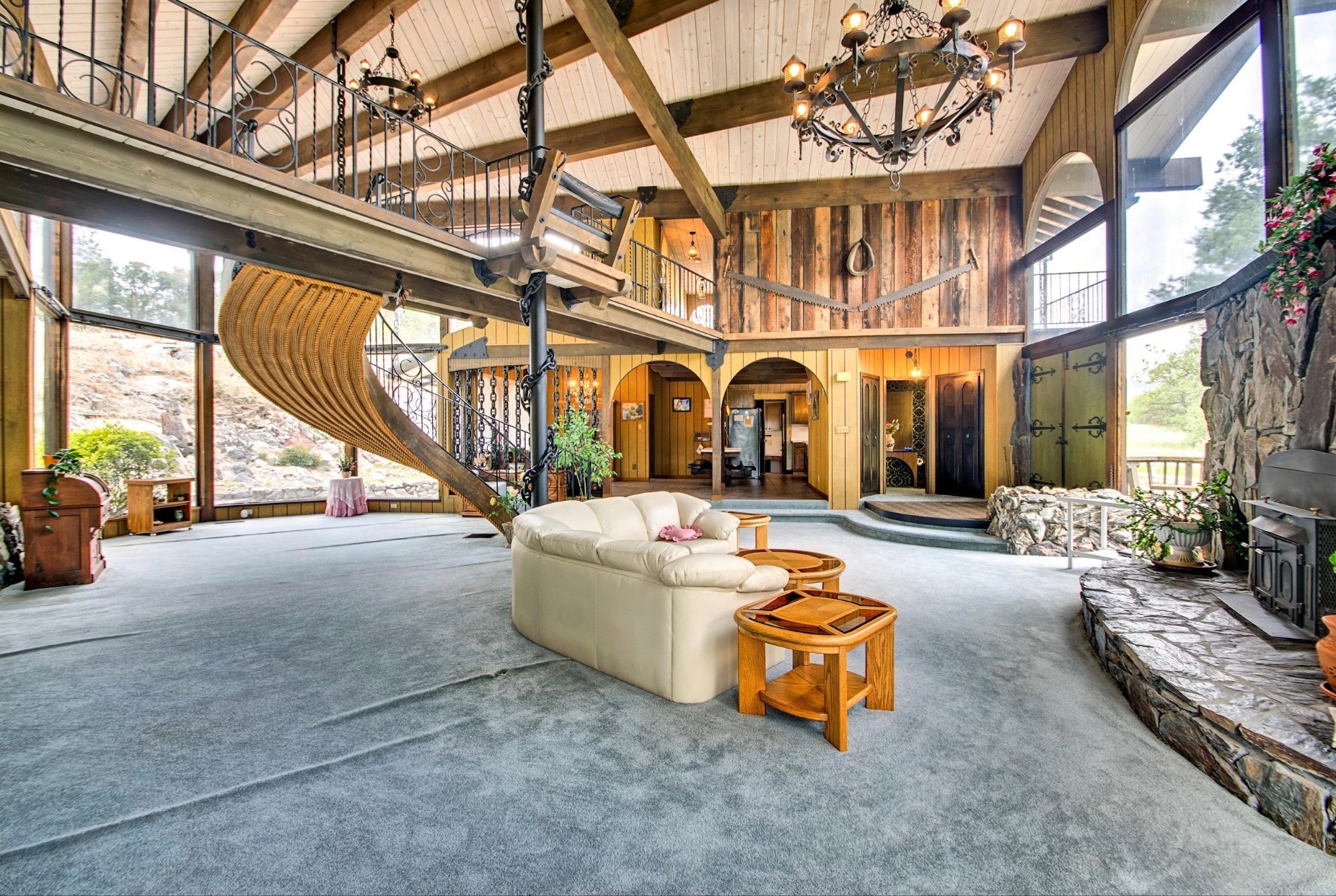 Make+Believe Property - 6 of 27.jpg