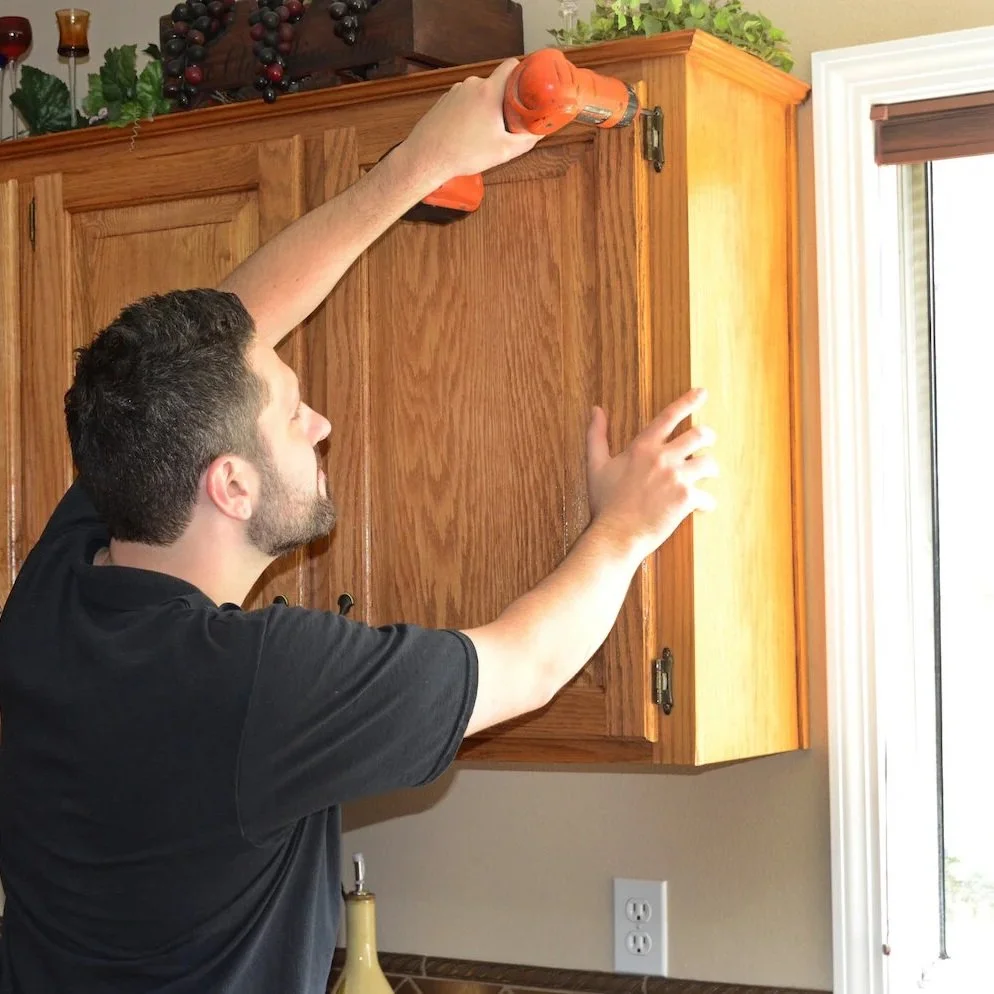 Restoring Cabinets to Their Original Beauty with Expert Craftsmanship
