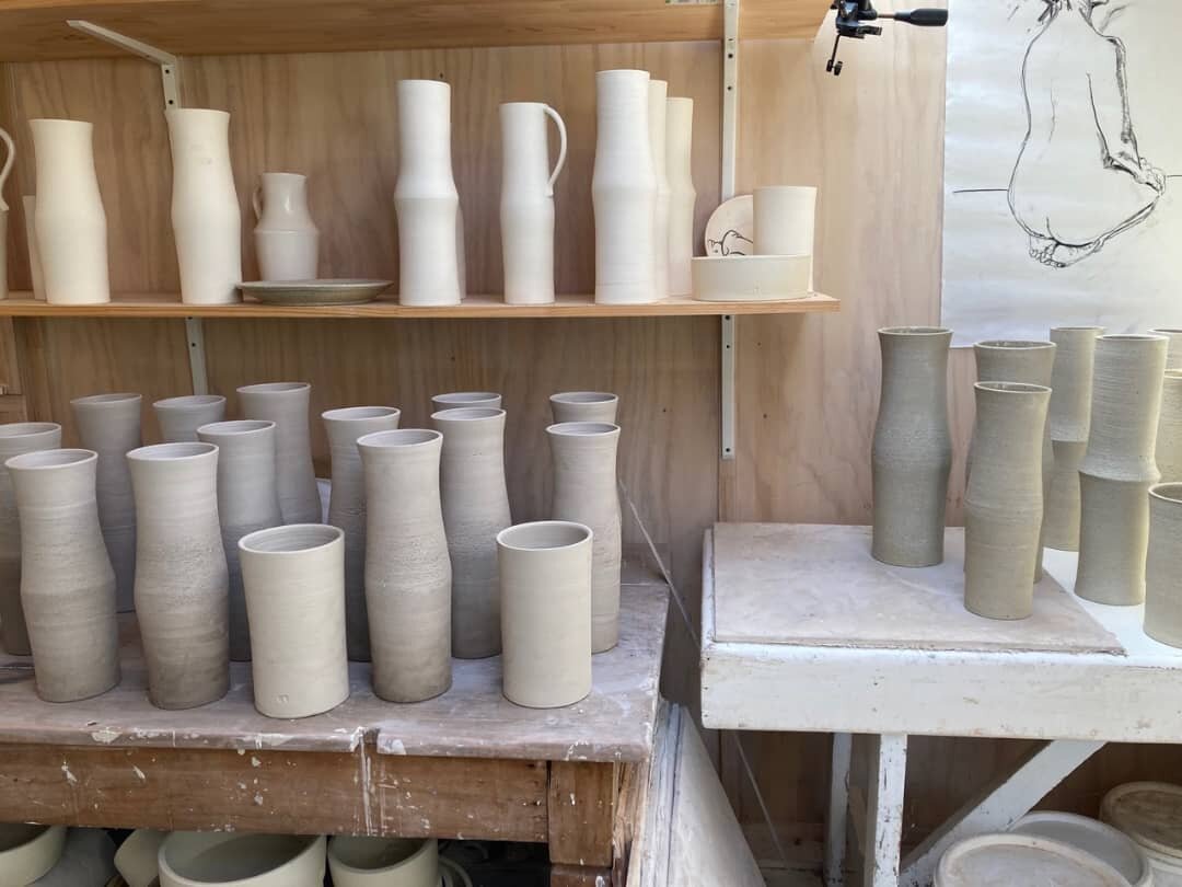 The steady rhythm of making in chaotic times.
Large forms for
@simonjamesstore 

#nzdesign #claymaker #claystudio