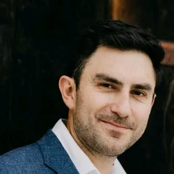Felipe Flores-How To Build a World Class Data Science Team.jpg
