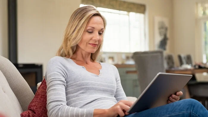 A financial health checklist for single women in their 50’s