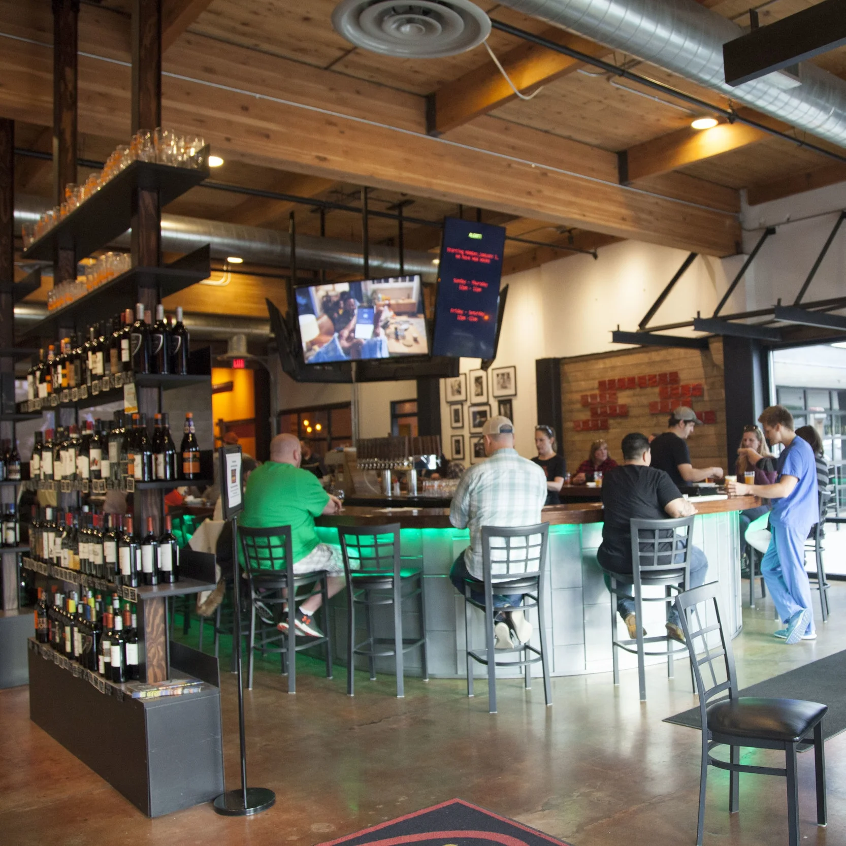 Craft Beer & Wine Store Vancouver, WA Best Brewery & Taproom