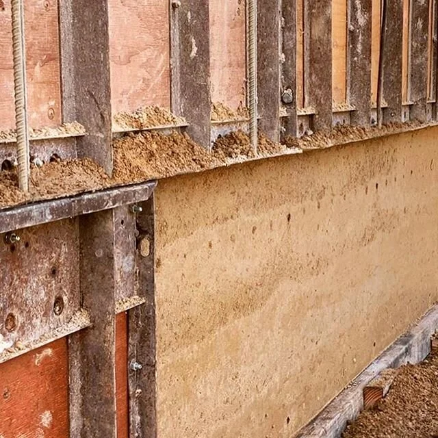 The guys @olnee_rammed_earth have started on one of the most important design elements to this new farmhouse. An interesting process to watch on site!