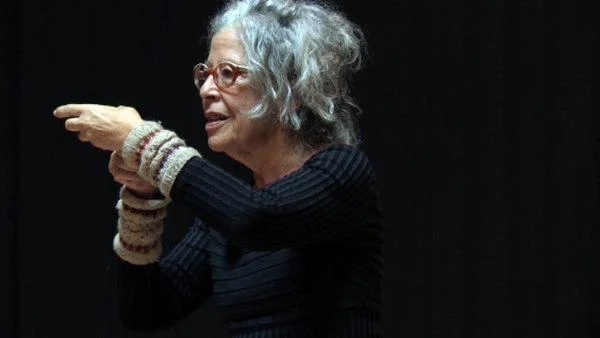 3 Deborah Hay Platica.jpg