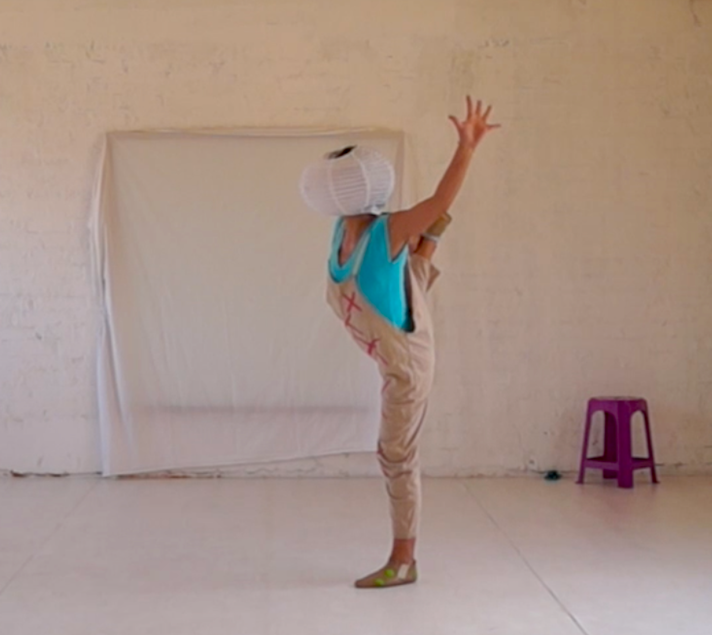 Flor o fruto | Danza participativa para toda la familia. Mandinga Mar Compañía de Danza,  Dir. Irene Martínez Ríos 