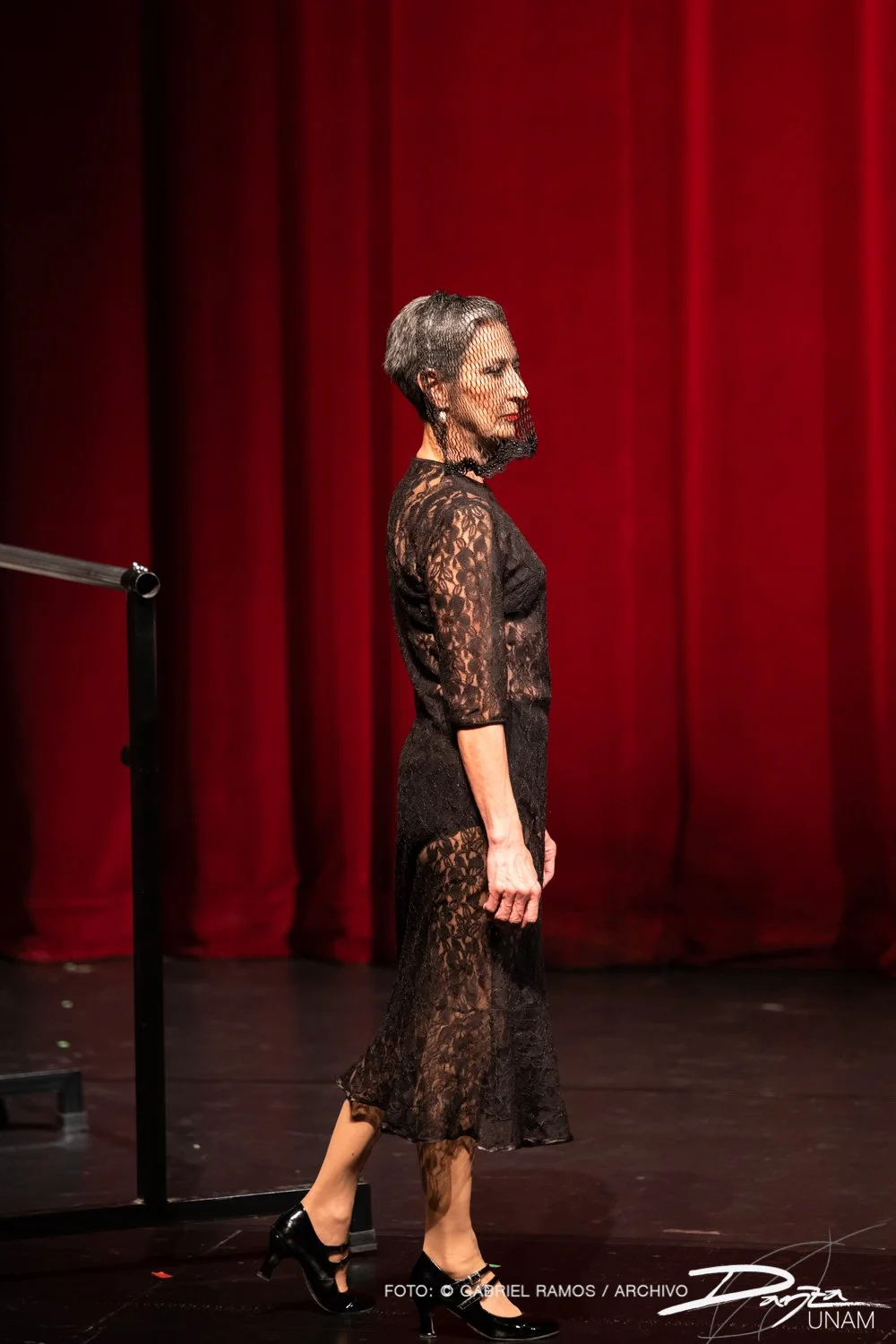 PaisajeTransfigurado-CuerpoMutable-DanzaUNAM-FotoGabrielRamos-Isoptica_DSC3704-2.jpg