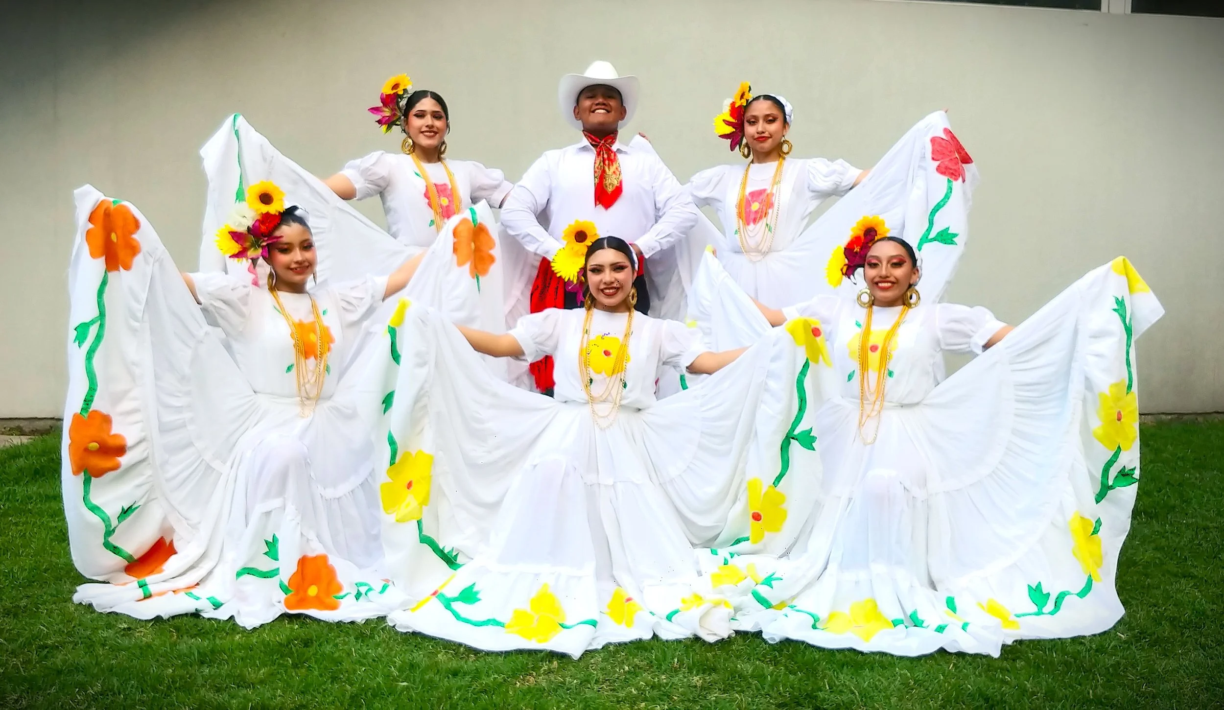 Encuentro de Folklor Universitario - "México se Baila" Tradición que nos une